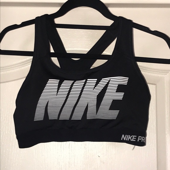 EUC NIKE Pro Bra high quality NIKE sports bra crop